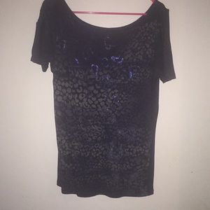Comfy leopard design T-shirt